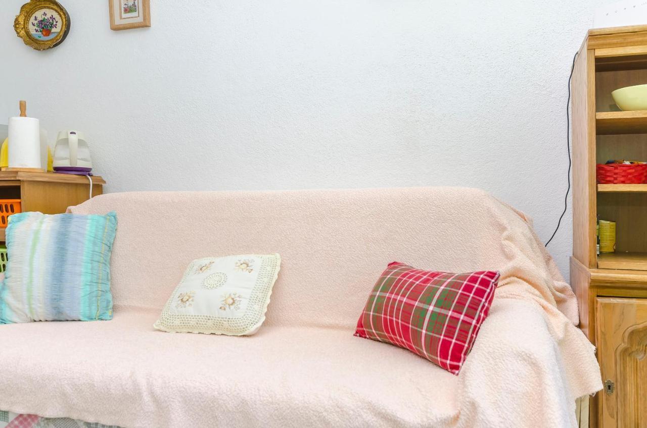 Apartments Stara Maslina 슬라티네 외부 사진